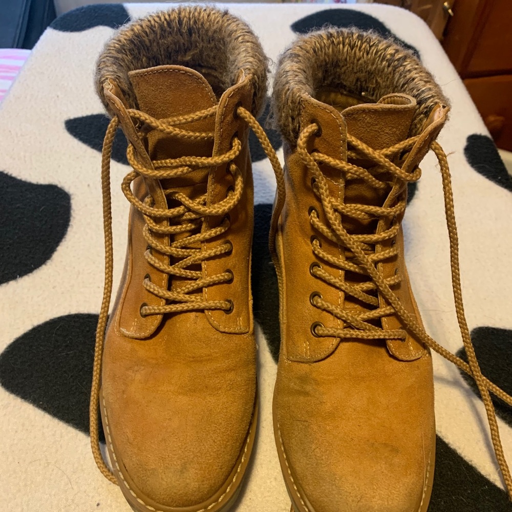 Winter boots